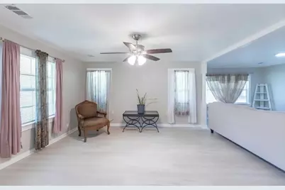 2118 Rolling Hills Road, Conroe, TX 77303 - Photo 5