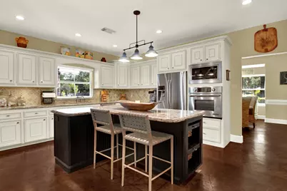 12102 Oak Bluff Drive, Houston, TX 77070 - Photo 13