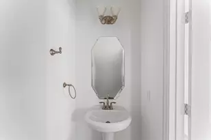 1922 Boren Dr, Katy, TX 77493 - Photo 9