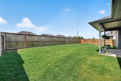 28919 Harbor Springs Court, Fulshear, TX 77441 - Photo 37
