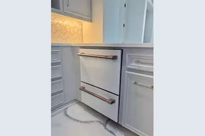 17009 San Luis Pass Road, Galveston, TX 77554 - Photo 9