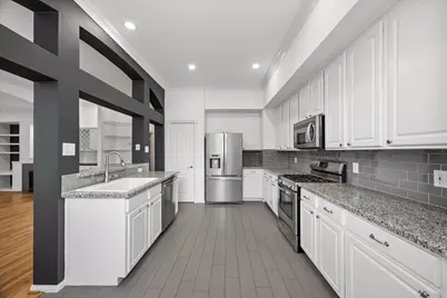4123 McDuffie Street, Houston, TX 77098 - Photo 9