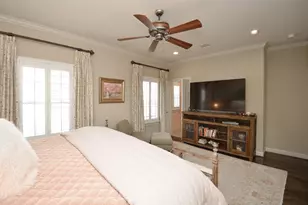 1106 W 18th St, Houston, TX 77008 - Photo 19