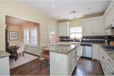 1106 W 18th Street, Houston, TX 77008 - Photo 13