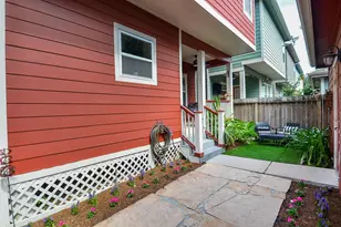 1106 W 18th St, Houston, TX 77008 - Photo 27