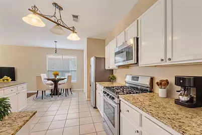 914 Chapwood Court, Spring, TX 77373 - Photo 5