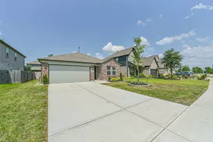 2815 Beech River Ct, Conroe, TX 77301 - Photo 3