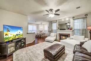 6702 Springcrest Dr, Sugar Land, TX 77479 - Photo 9