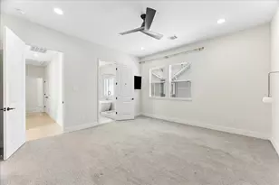 2204 Lou Ellen Ln, Houston, TX 77018 - Photo 7