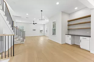 2204 Lou Ellen Ln, Houston, TX 77018 - Photo 5