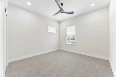2204 Lou Ellen Lane #C, Houston, TX 77018 - Photo 31