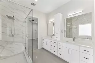 2204 Lou Ellen Ln, Houston, TX 77018 - Photo 27