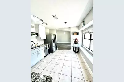 627 Stonewall Drive, Richmond, TX 77469 - Photo 9