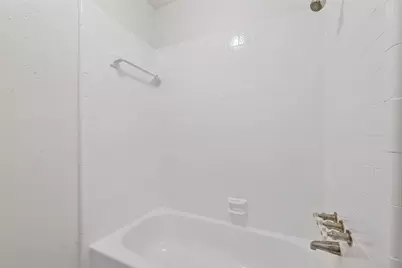 724 Country Place Drive #E, Houston, TX 77079 - Photo 37