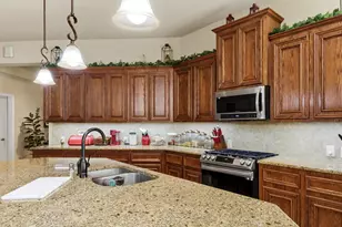 28415 Kinglet Pines Dr, Katy, TX 77494 - Photo 11