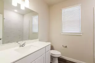 373 N Centro Cir, Shenandoah, TX 77385 - Photo 17