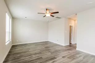 373 N Centro Cir, Shenandoah, TX 77385 - Photo 11