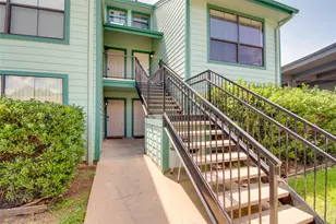 7041 Kingston Cove Ln, Willis, TX 77318 - Photo 3