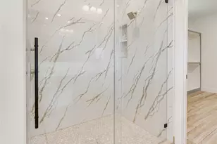 643 Chuckwagon Trail, Angleton, TX 77515 - Photo 23