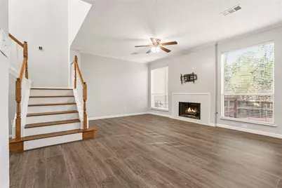 59 N Avonlea Circle, The Woodlands, TX 77382 - Photo 9