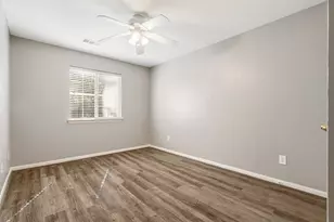 59 N Avonlea Cir, The Woodlands, TX 77382 - Photo 21