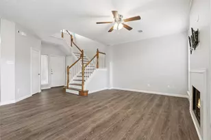 59 N Avonlea Cir, The Woodlands, TX 77382 - Photo 9