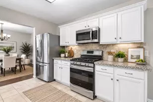 21814 Long Castle Dr, Spring, TX 77388 - Photo 9