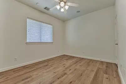 6 Millsap, The Woodlands, TX 77382 - Photo 25