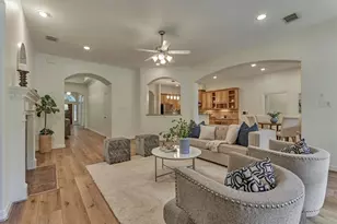 6 Millsap, The Woodlands, TX 77382 - Photo 31