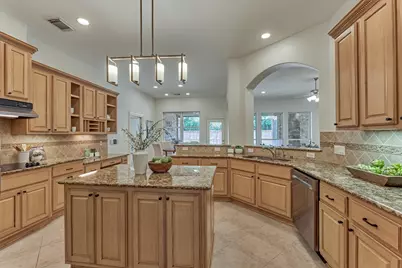 6 Millsap, The Woodlands, TX 77382 - Photo 15