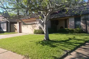 7902 Arbor Glen Rd, Houston, TX 77071 - Photo 1