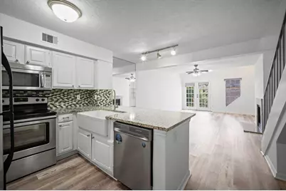 2425 Holly Hall Street #72, Houston, TX 77054 - Photo 3
