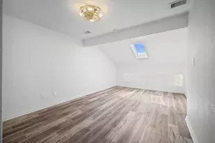 2425 Holly Hall St, Houston, TX 77054 - Photo 13