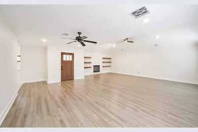 10503 Windriver Drive, Houston, TX 77070 - Photo 9