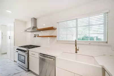 10503 Windriver Drive, Houston, TX 77070 - Photo 13