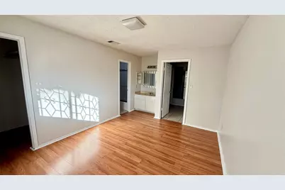 13034 Birch Grove Drive, Houston, TX 77099 - Photo 7