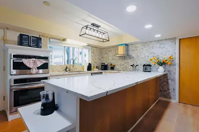 5419 Whispering Creek Way, Houston, TX 77017 - Photo 9