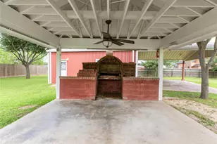 2610 School St, Needville, TX 77461 - Photo 43