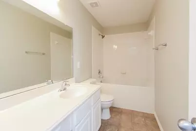 12919 Belmont Legend Court, Houston, TX 77047 - Photo 15