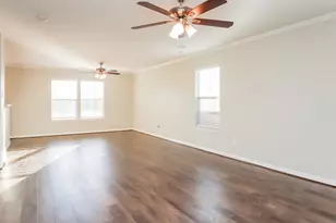 12919 Belmont Legend Ct, Houston, TX 77047 - Photo 3