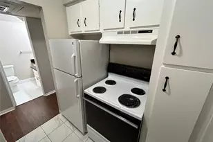 1416 Hawthorne St, Houston, TX 77006 - Photo 9