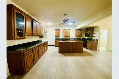 2500 Southline Road, Conroe, TX 77384 - Photo 9