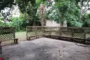 5902 Leon St, Houston, TX 77009 - Photo 11