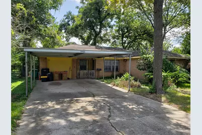 5902 Leon Street, Houston, TX 77009 - Photo 1