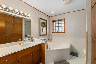 1213 Shadowlake Dr, Sealy, TX 77474 - Photo 19