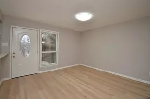 76 W Park West Dr, Houston, TX 77072 - Photo 9
