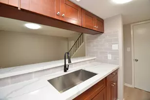 76 W Park West Dr, Houston, TX 77072 - Photo 5