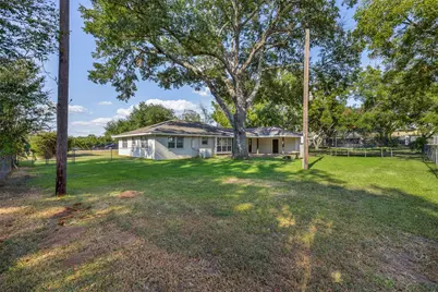 1906 Gun and Rod Road, Brenham, TX 77833 - Photo 25