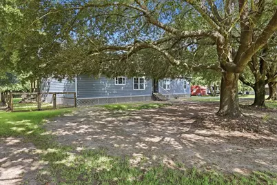 11966 Louis Drive, Beaumont, TX 77705 - Photo 9