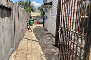 1339 Idylwild St, Houston, TX 77009 - Photo 25